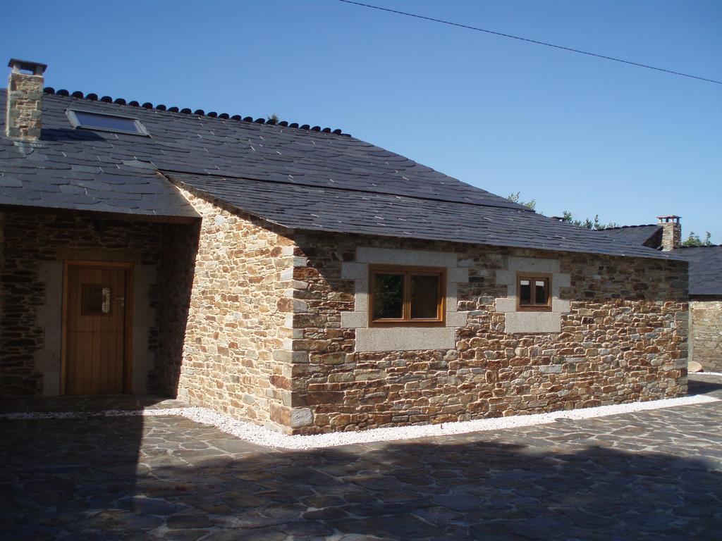Gasthaus Casa Do Grilo Monfero Exterior foto